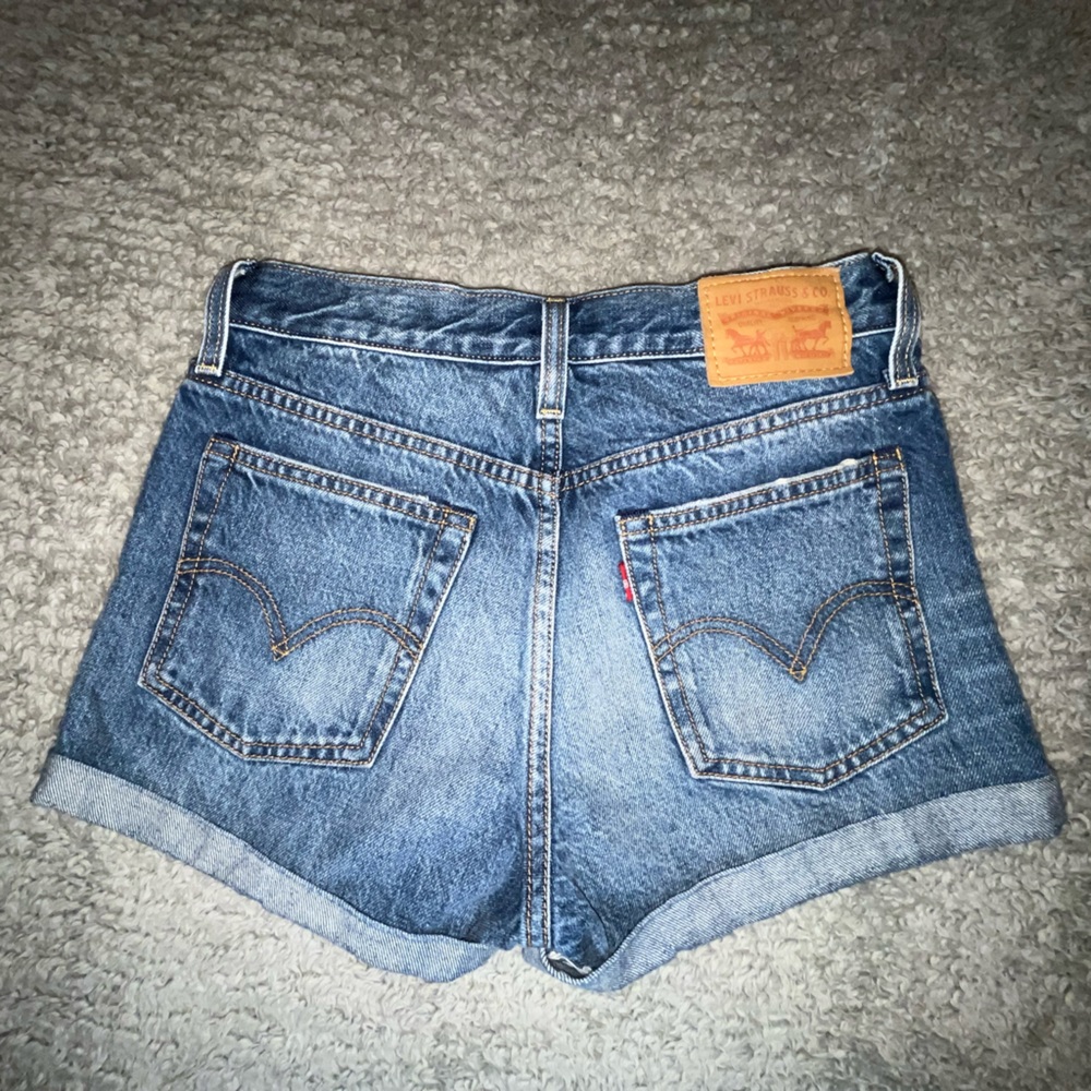 Levi Shorts